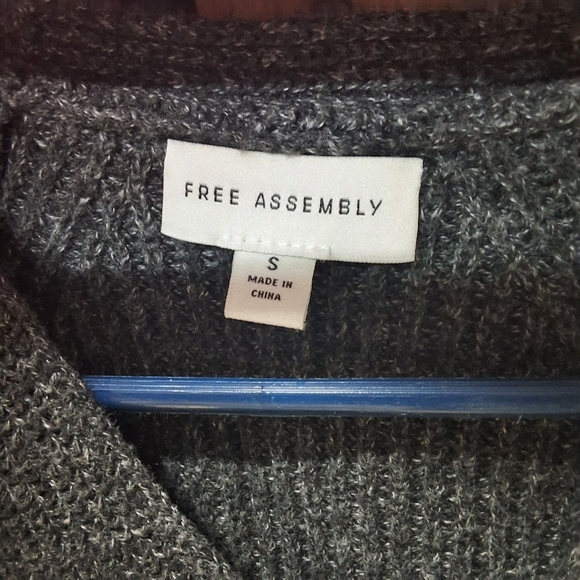 Gray V-Neck Women's Sweater - Picture 3 of 11